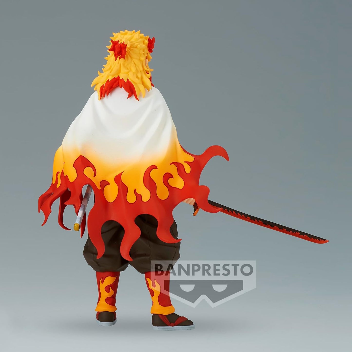 Banpresto Demon Slayer: Kimetsu No Yaiba Kyojuro Rengoku Figur